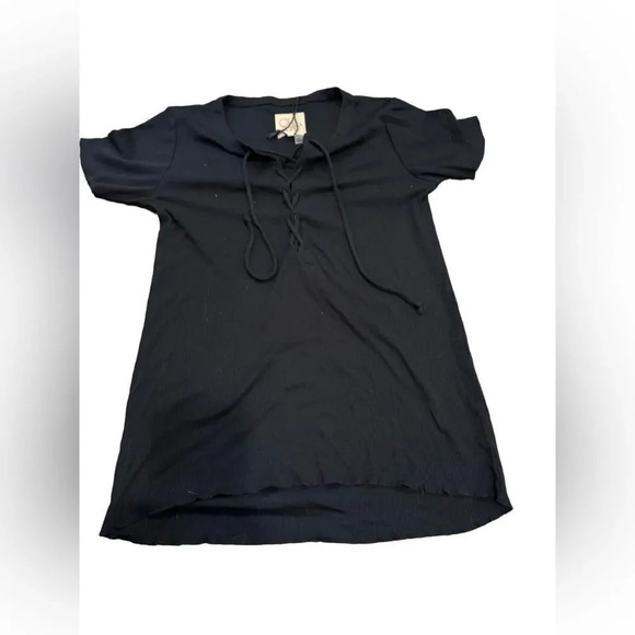 NWT Chaser Short Sleeve Lace Up Hi Lo Rib Tee in Union Black Medium - Picture 2 of 3